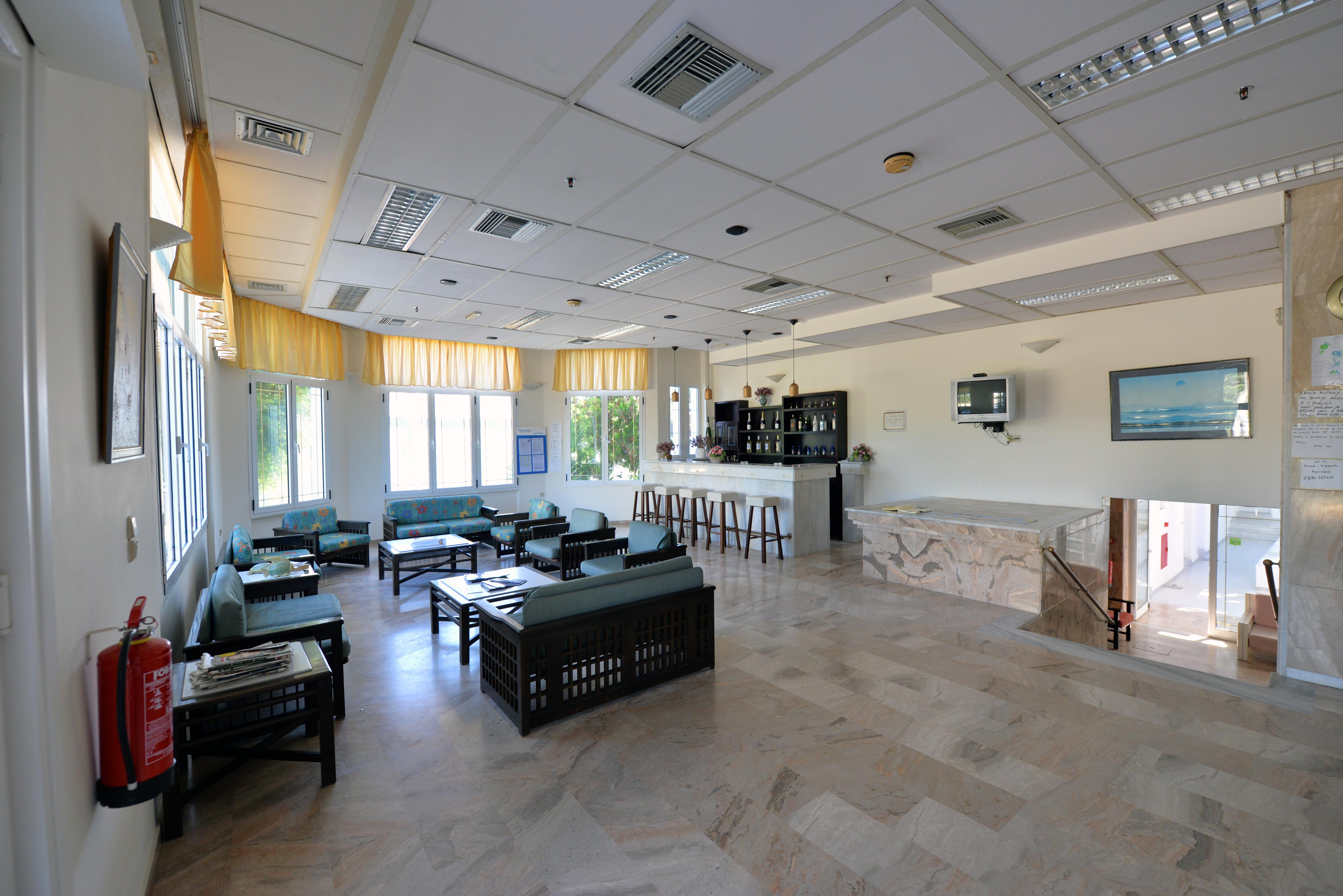Hotel Anna Apartments Kokkini Hani Bagian luar foto