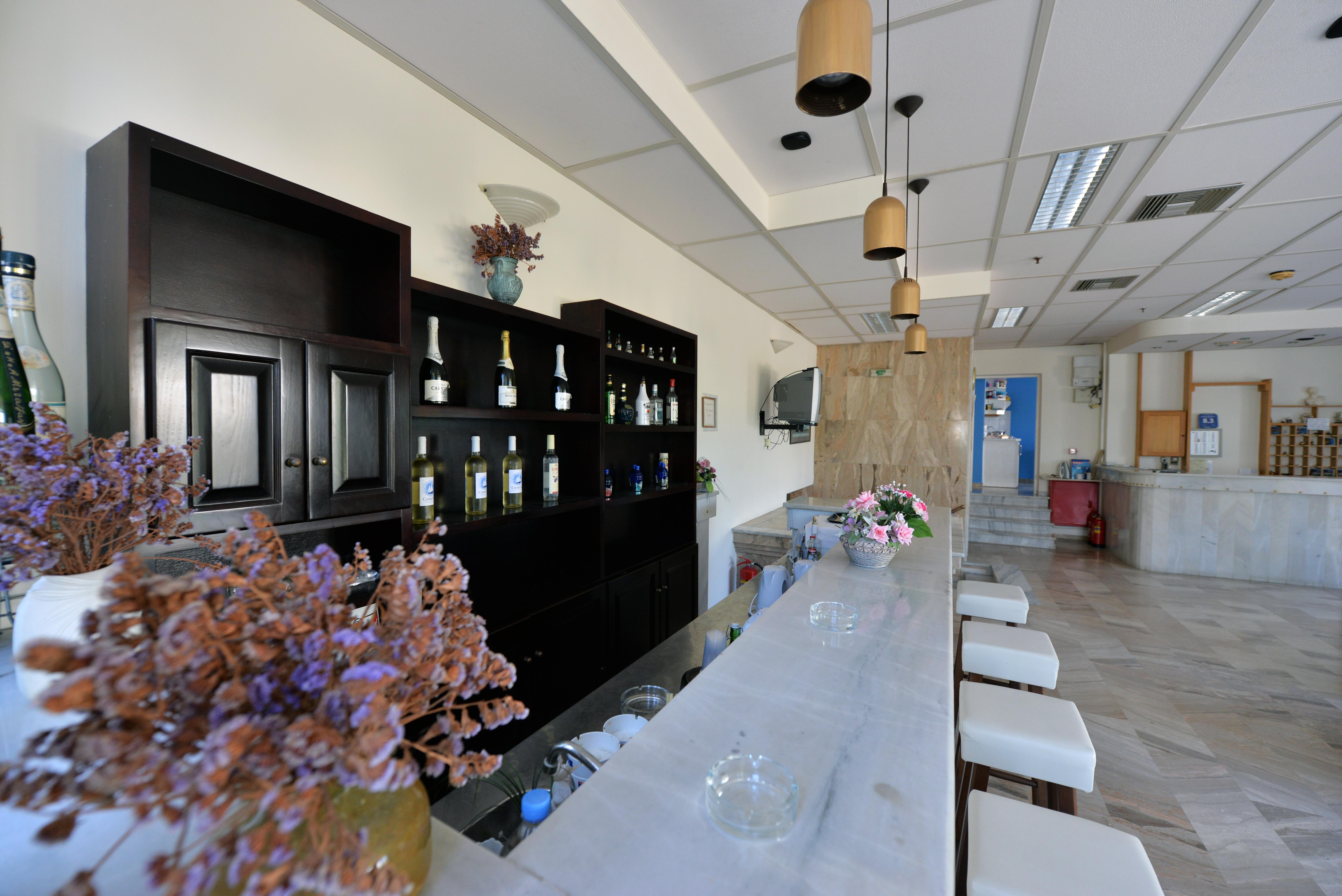 Hotel Anna Apartments Kokkini Hani Bagian luar foto