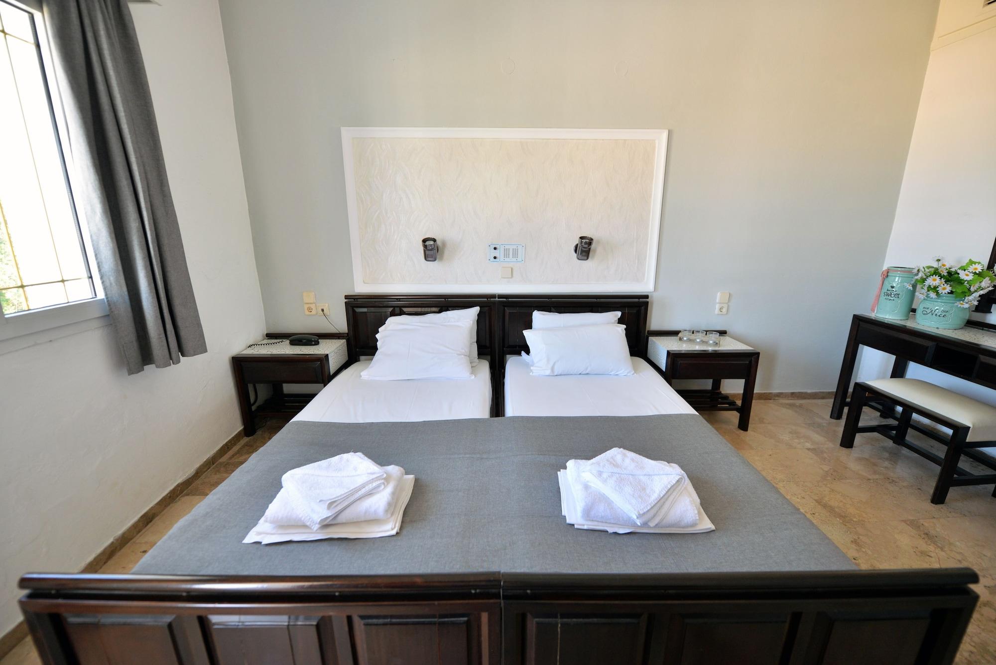 Hotel Anna Apartments Kokkini Hani Bagian luar foto