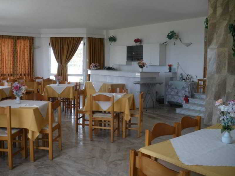 Hotel Anna Apartments Kokkini Hani Bagian luar foto
